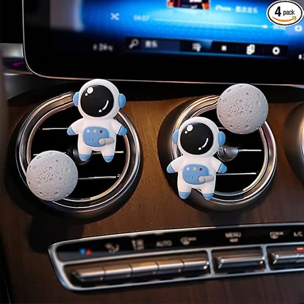 Cute Car Car Air Vent Clips,Car Interior Accessories,Astronaut Car Vent Decoration,Office Home Aromatherapy Christmas Decor Gifts for Men/Women