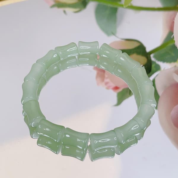 2 st bambu-rör armband tjocka böjda staplingsbara klar grön+vit