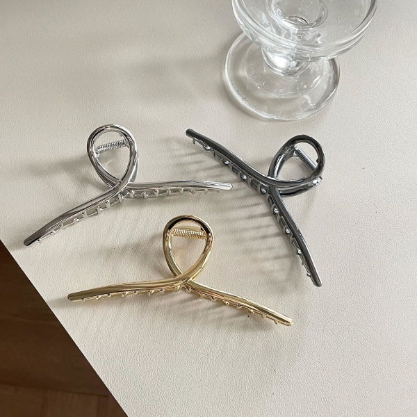 3-pack metallhårklämmor med ormmotiv, stora hårklämmor, hajformade hårklämmor, starka hårklämmor, fashionabla håraccessoarer för kvinnor