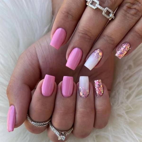 Lysande rosa konstgjorda naglar Bekväm att bära lösnaglar för dagligt bruk jelly glue model