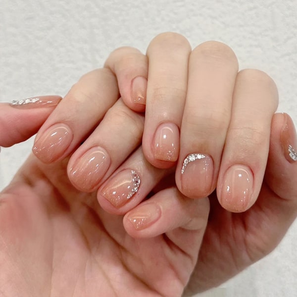 Nakenrosa korta lösnaglar INS Trendiga kvinnor Nagelsalong konstgjorda naglar för professionell nail art jelly glue model