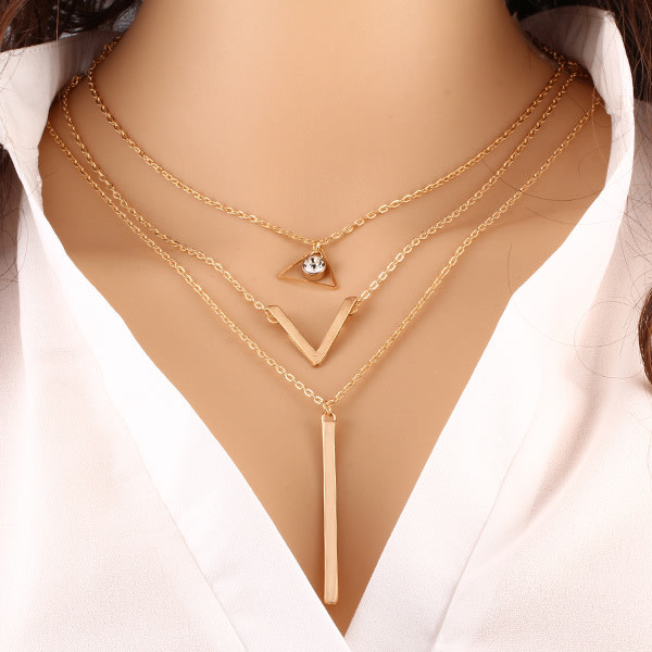 Trippellager Geometrisk Choker Multilayer Minimalistiskt hänge Halsband Smycken Present för a03-03-19
