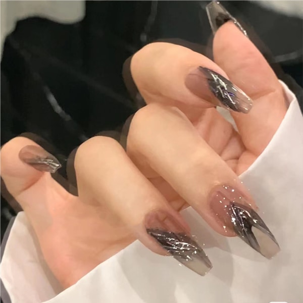 Naken och svart smetande långa falska naglar Lätt att fästa ofarliga och släta kantnaglar för professionell nail art jelly glue model