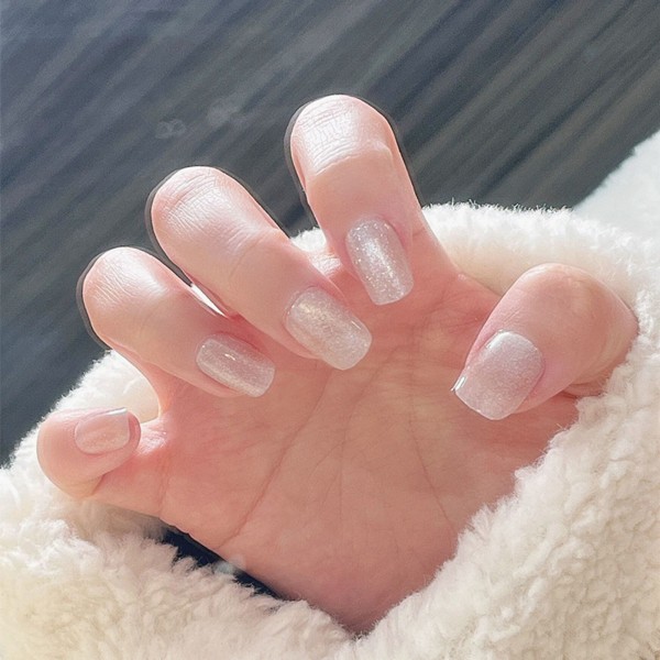 Glittrande nakna konstgjorda naglar Charmiga snygga trycknaglar för kvinnor, flickor, nageldekor jelly glue model