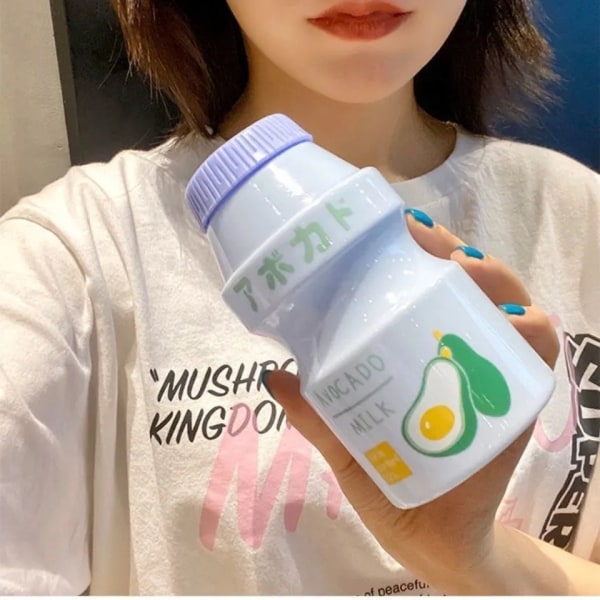 480 ml bärbara Yakult-fruktvattenflaskor i koreansk stil Mjölkdrickskoppar Jordgubbe f