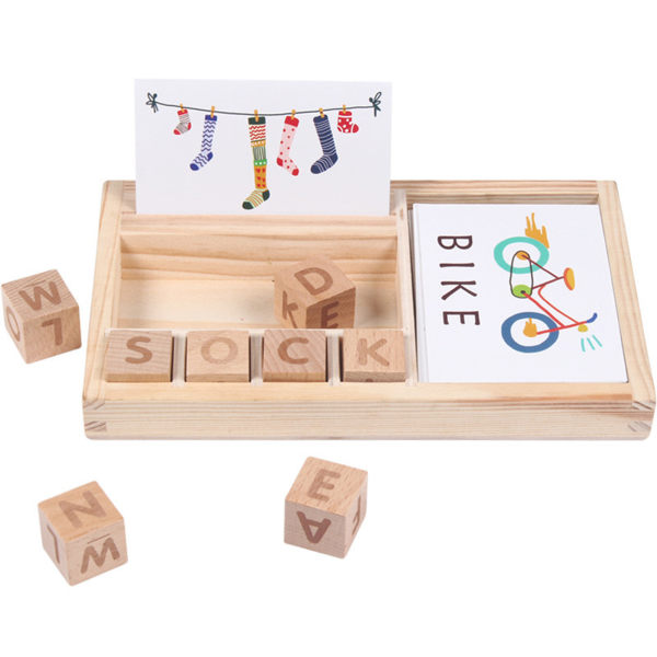 Trästavningsspel för barn Alfabetpusselspel Toy Set Kognitiva pussel a