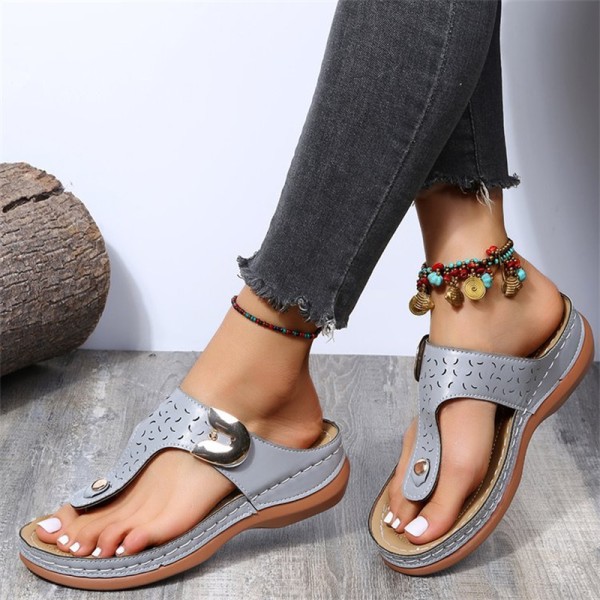 Kvinnor PU Läder Sandaler Strass Flip Flops Halkfria Bekväma Sommar Strand Promenad Skor Tofflor Nytt gray 36