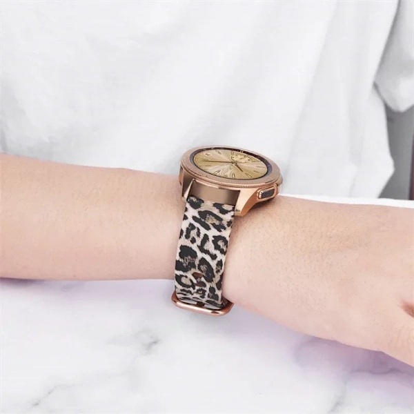 20mm/22mm Silikonarmband för Samsung Galaxy Watch 6/4/Classic/5/5 Pro/Active 2 Tryckt sportband Amazfit GTR/GTS 4-3-2-2e-mini 12 black pink flower 22mm watchband