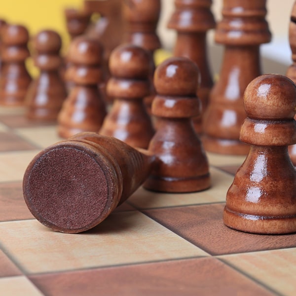 Internationellt schack 3-i-1 schackset i trä Set Pedagogisk hjärnträning Vikning 34x34cm
