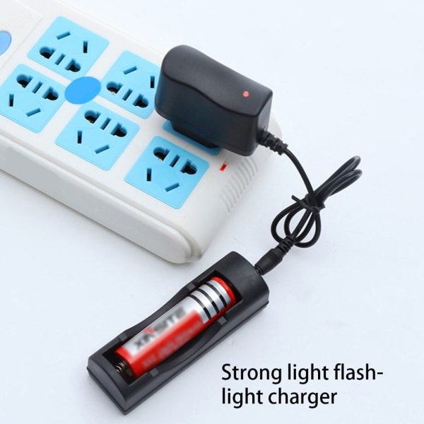 Bärbar ficklampa Batteriladdare Sökljus Snabbladdning Laddare Elförsörjning Tillbehör american standard