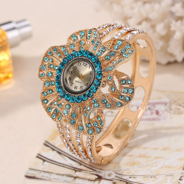 Kvinnors företagsklockor Metallurtavlor Watch med smyckeslås för alla hjärtans dag julklapp sky blue
