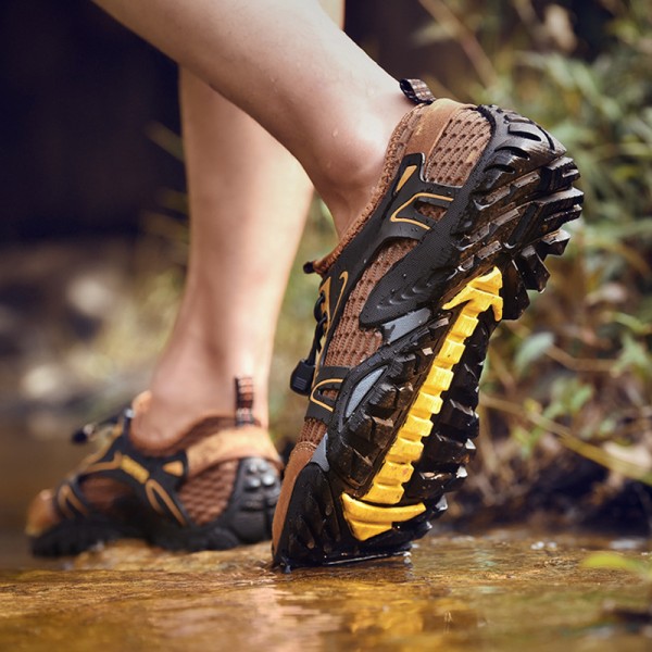 Mens Outdoor Sneakers Water Shoes Mesh Andas Slip on Flats Casual Anti-halk vandring golden 38