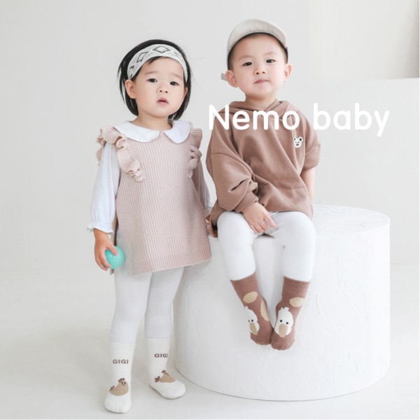 Höst Vinter Nya Baby Floor Strumpor Söt tecknad Halkfri dispensering inomhus Cool khaki l 3-5 years old