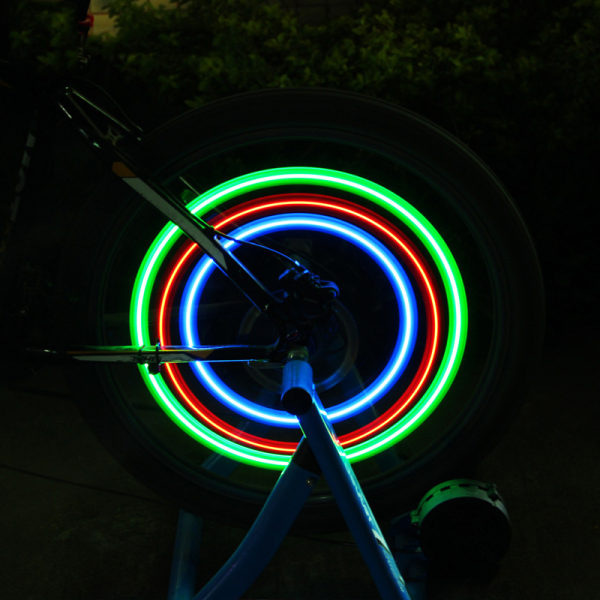 2st Bike Wheel Lights Cykel ekrar Ljus Super Bright Tire Wire Lampa med blixt red