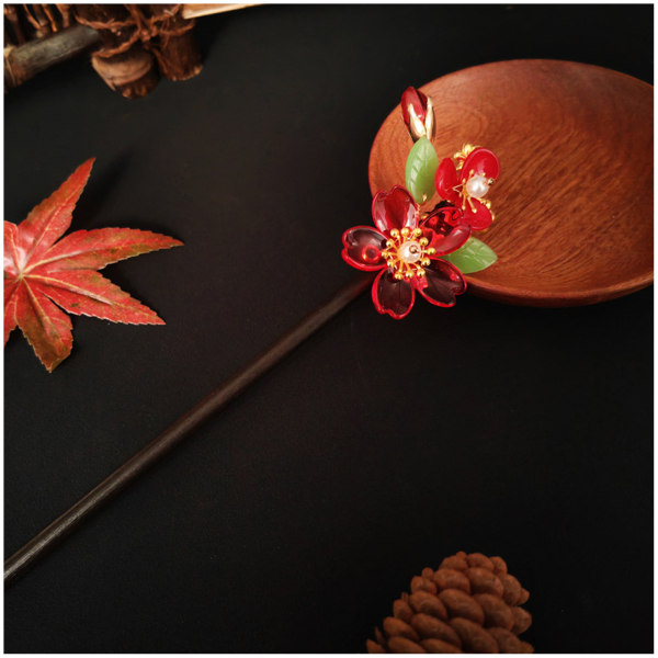 Hair Stick Frisyr Design Tool Sweet Sakura Trä Retro Hår Ätpinnar för Cheongsam Han Kläder Klänning red