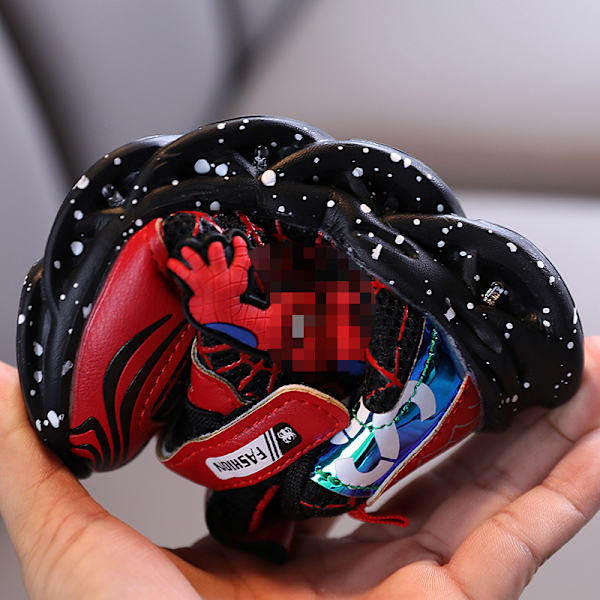oys skor Mode Spider Man Fashion Glow Promenadskor black 26#
