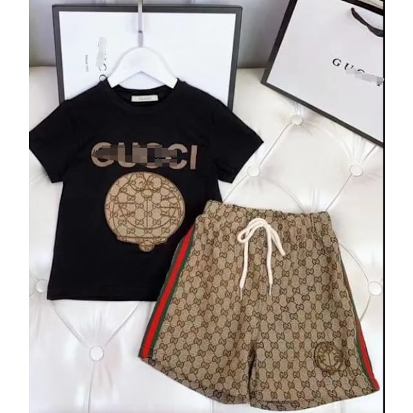 ummer short sleeved shorts set for men's and women's clothing, high-end trendy two-piece set black set 130