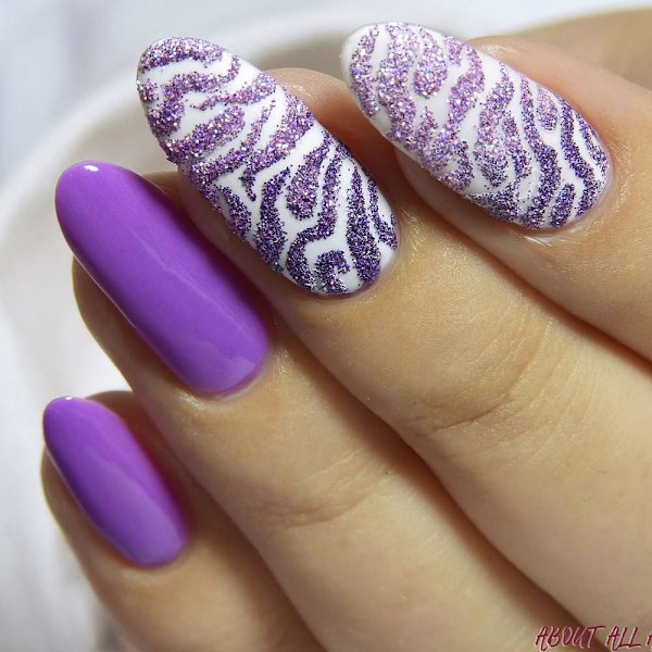 Mollylac - Gel polish - Cocktails & drinks - Nr16- 5g UV gel/LED Purple