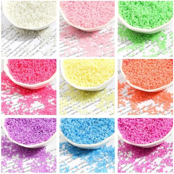 Seed beads - 2mm - 1000st - Färgglada Gul