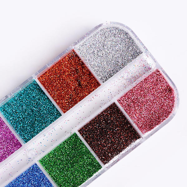 12 finkornet glitter i en boks Multicolor