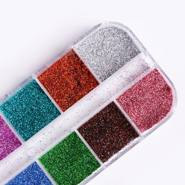 12 hienorakeista glitteriä laatikossa Multicolor