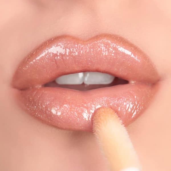 Revolution Shimmer Bomb Gloss Starlight stjärnljus