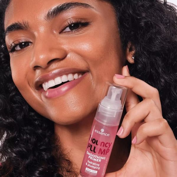 Essence - Bouncy Plump Smoothing Primer - Basfoundation - Delikat ros