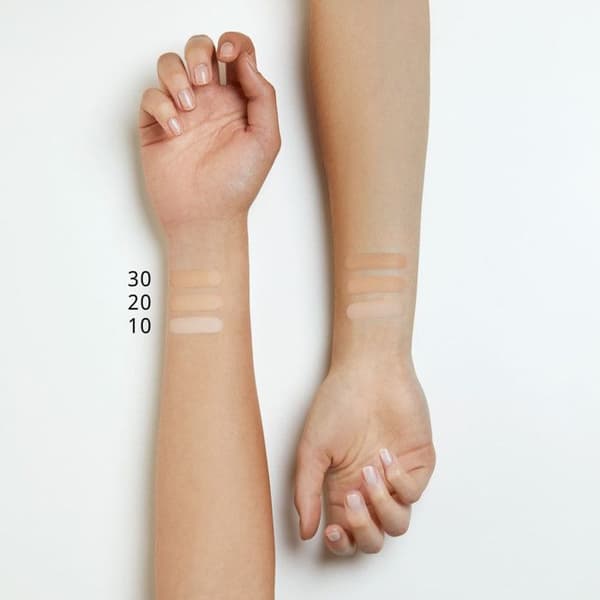 Essence - Corrector Coverstick - 20 Matt Sand 20 Matt Sand