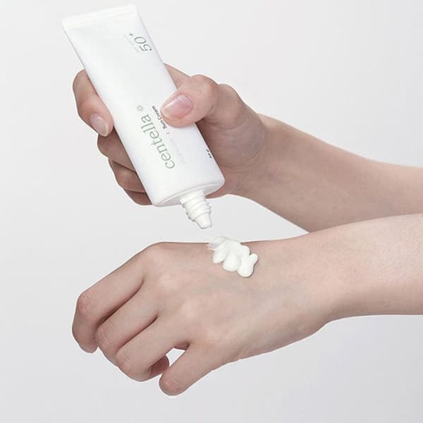 Solfaktor - MIXSOON - Centella Solkräm - SPF 50+ PA++++ - 50g - UV-skydd