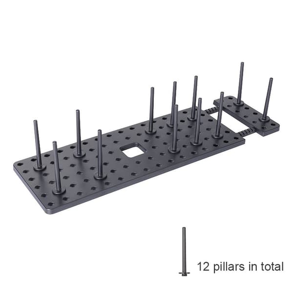 Udvidbar organizer-pegboard med skridsikker bund og 12 pinde, teleskopisk plade