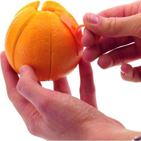 Plast appelsinskrellere (sett med 2) - Oransje