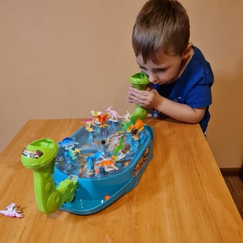 Dinosaurusten taistelupeli lapsille