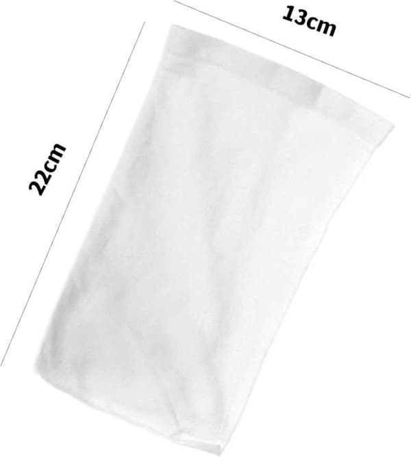 10-pack poolskimmerstrumpor av slitstark elastisk nylon. För filtrering av löv, gräs, hår och mossa.