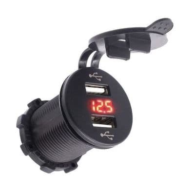 4. 2A 2-ports USB billader med 12V voltmeter for båt (rød) LBQ29