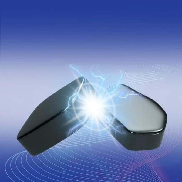 IQ-Spel Magnetic Stones / Chess Game - Board Game