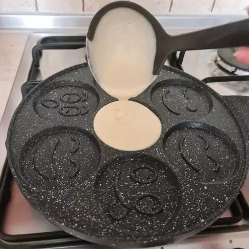 Stekepanne for egg og pannekaker - Emoji / Smiley