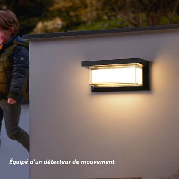 Vegglys - Moderne modell 18W - Bevegelsessensor - IP65 vanntett - Varmhvit 3000K