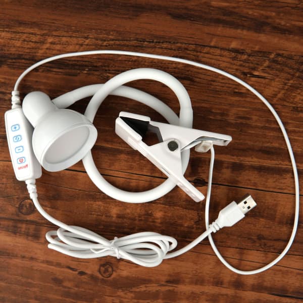 Dimmable reading lamp / clip lamp with 3 light colors White