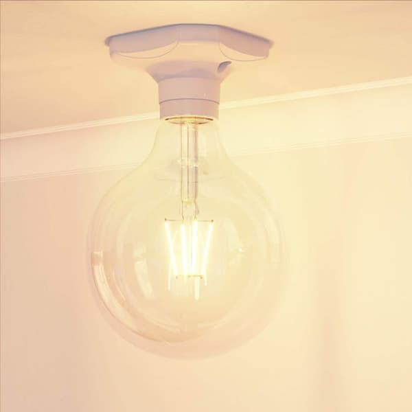 Taklampe/sokkel, plast, keramikk, hvit, 1 x E27 sokkel 810 220 (V)