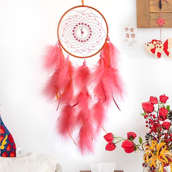 Boho-höyhenseinäkoriste, seinävaate makuuhuoneeseen, punainen