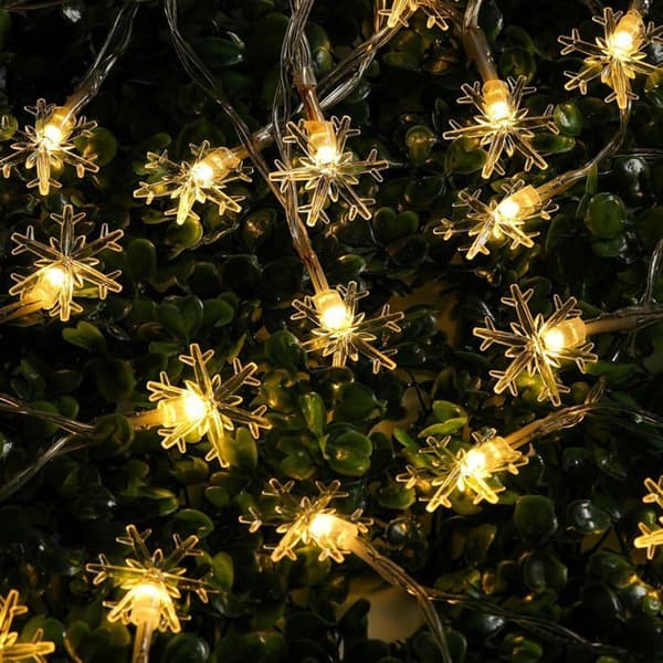 Utendørs solcellelyslenke, 30 LED, vanntett lysdekorasjon, snøfnuggdesign, varmhvit juledekorasjon til soverom