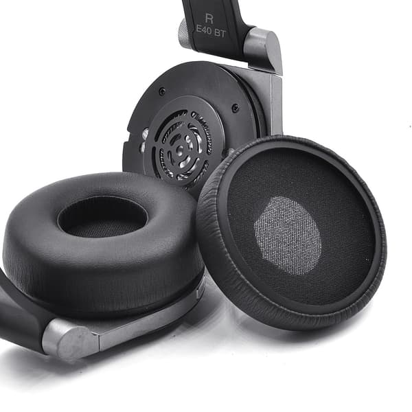 Ørepuder og hovedbøjlepude til JBL E40 / E40BT Sort