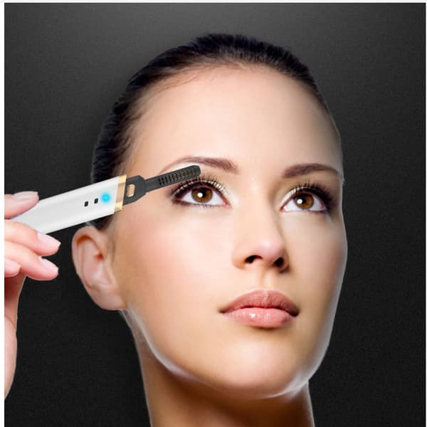 Electric Heated Eyelash Curler - Fast Heating, Long-lasting Curl, USB-Rechargeable White