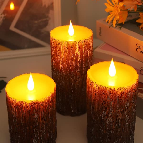 3-pack LED pillar candles with real wax and pine effect, flameless with 3D flickering flame, remote control and 24H timer