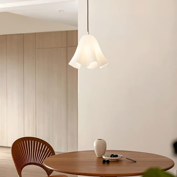 Flower-shaped pendant lamp in wavy glass, E27 socket and adjustable cord 150 cm, ceiling lamp for kitchen island and dining area White