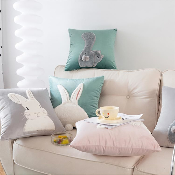 Pillowcase Easter 45x45cm 1/2-Pack – Easter Bunny Pillowcase in Velvet, Easter Decoration Throw Pillow Spring Decor Pink 1pc-Squatting Rabbit