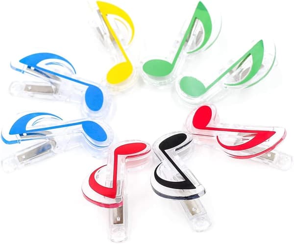Sæt med 8 musiknoteklips, assorterede farver
