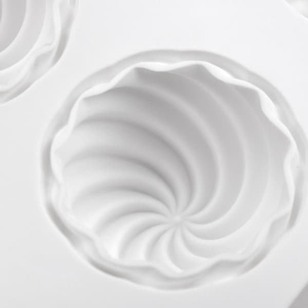 6 hulrom silikon syklon rund spiral mousseform kakebaking