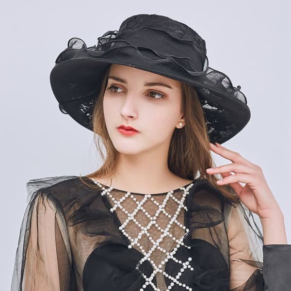 Elegant spets solhatt för bröllop, strand, resor och sommar
