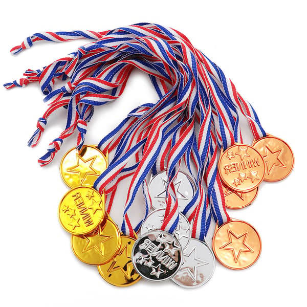 36 stykker vinnende medaljer barn plast gull sølv og bronse medalje